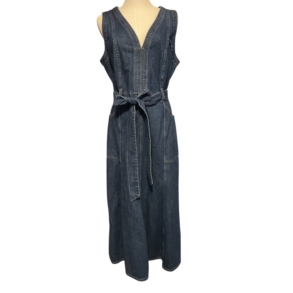 Sundance Catalog "Poppy Denim Dress". Medium Wash, Sleeveless, V Neck.  Size 10